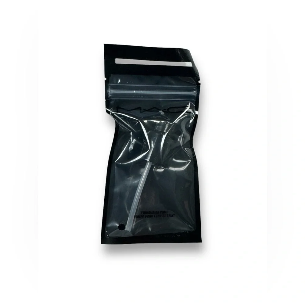 MAC NW20 Studio Fix Fluid SPF 15 1.0oz/30ml 24- Hour Wear. Pump Included.